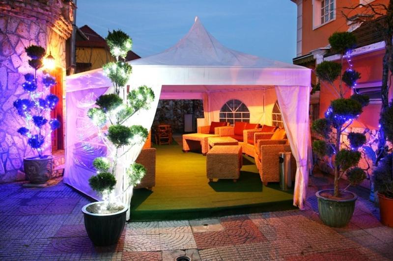 Bastya Wellness Hotel - Ньирбатор Экстерьер фото